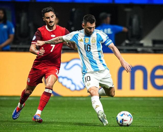 messi_副本.jpg